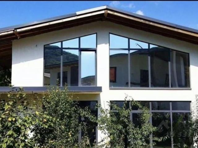 продажа загородная село Небуг Центральная улица, 52