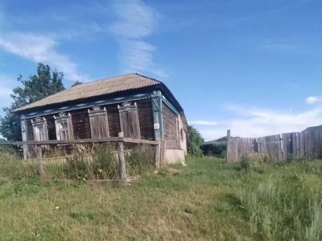продажа загородная село Стригай улица Садовая, 42