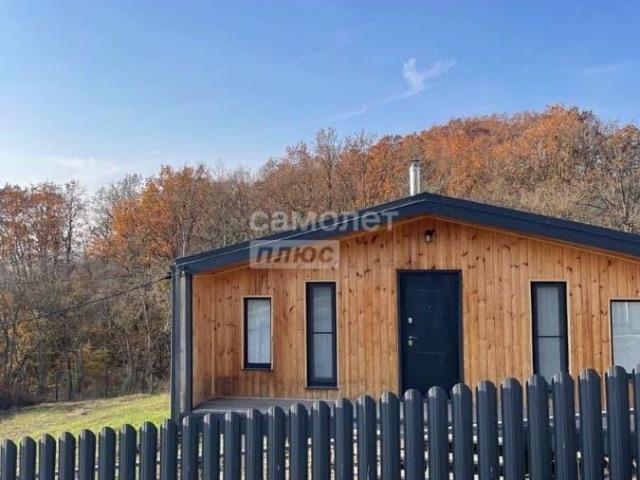 продажа загородная станица Азовская улица Лесная, 32