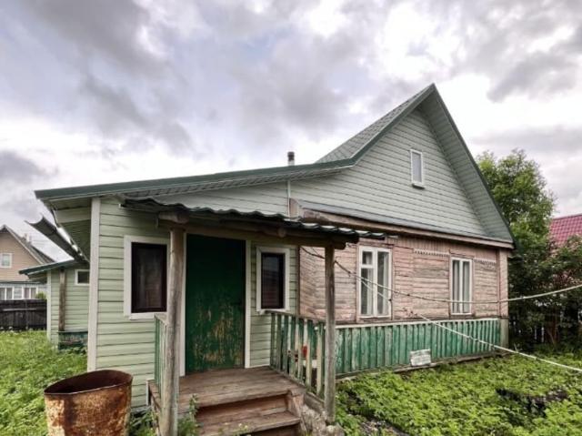 продажа загородная Порхов Крестьянская улица, 20