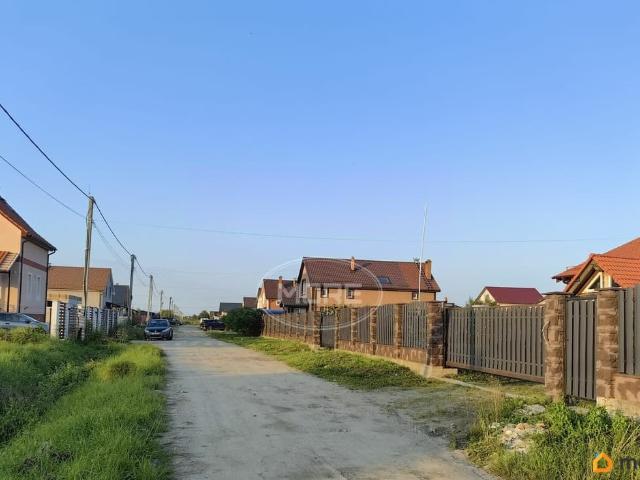 продажа загородная поселок Заозерье улица Луговая, 19