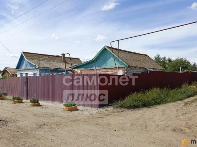 продажа загородная поселок Аршан улица Голубое Золото, 33