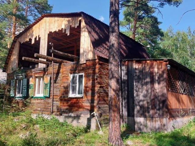 продажа загородная поселок Аршан Набережная улица, 78