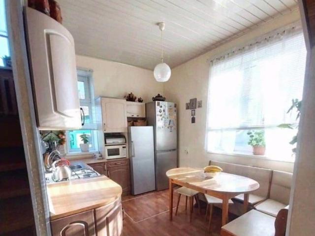 продажа загородная поселок Большой Исток улица Трудовая, 11