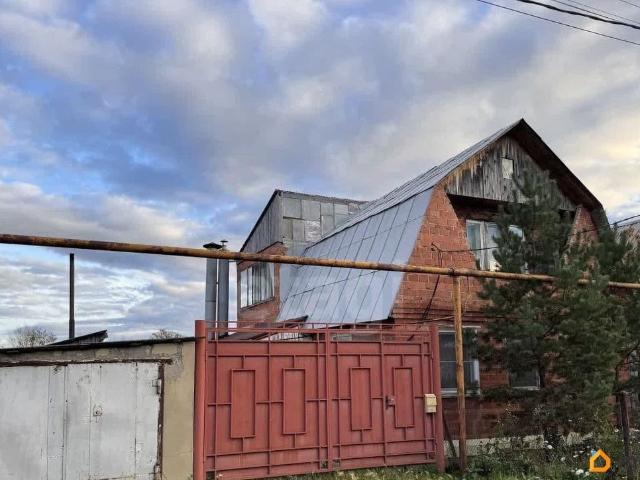 продажа загородная поселок Есаульский улица Октябрьская, 77