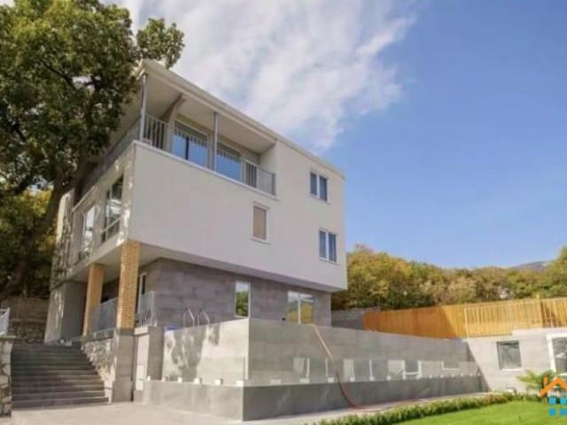 продажа загородная поселок городского типа Краснокаменка улица Алуштинская, 9Д