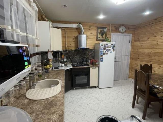 продажа загородная поселок городского типа Краснозатонский улица Лиственная, 16