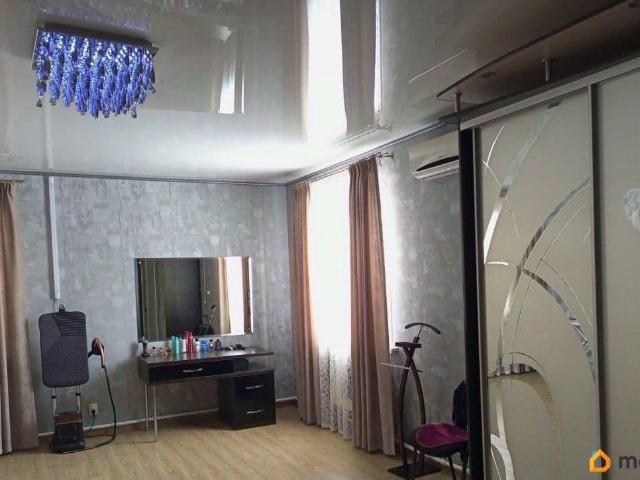 продажа загородная поселок городского типа Новоильинский улица Ленина, 81