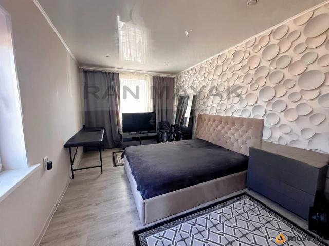 продажа загородная поселок Каменномостский Советская улица, 6