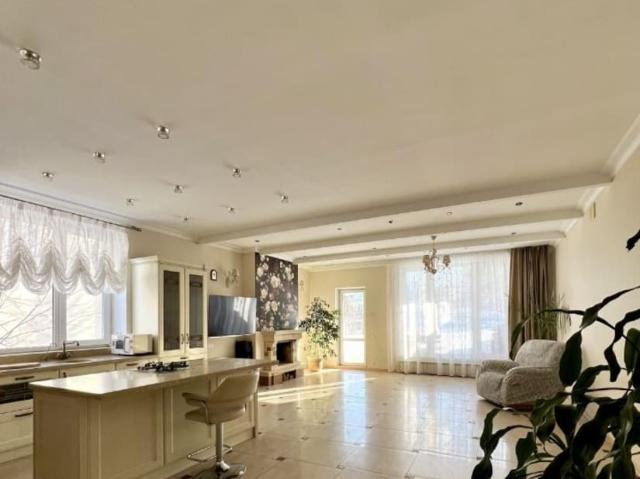 продажа загородная поселок Озерный улица Тихая, 9