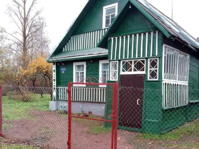 продажа загородная рабочий поселок Бежаницы улица Лесная, 10