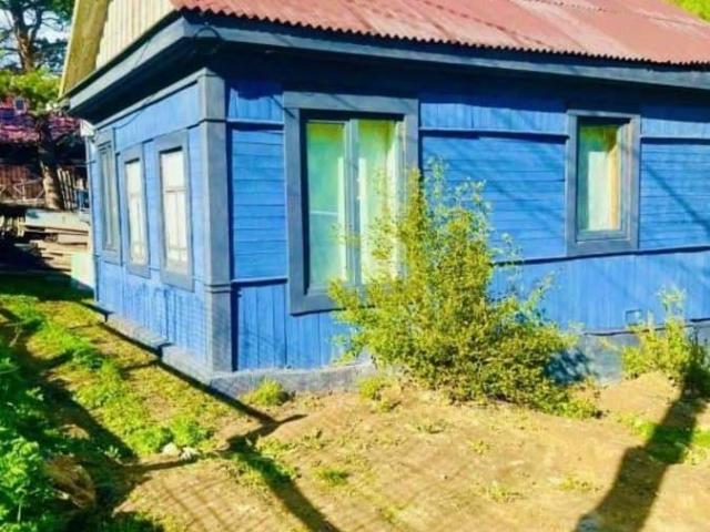 продажа загородная рабочий поселок Листвянка улица Чапаева, 52