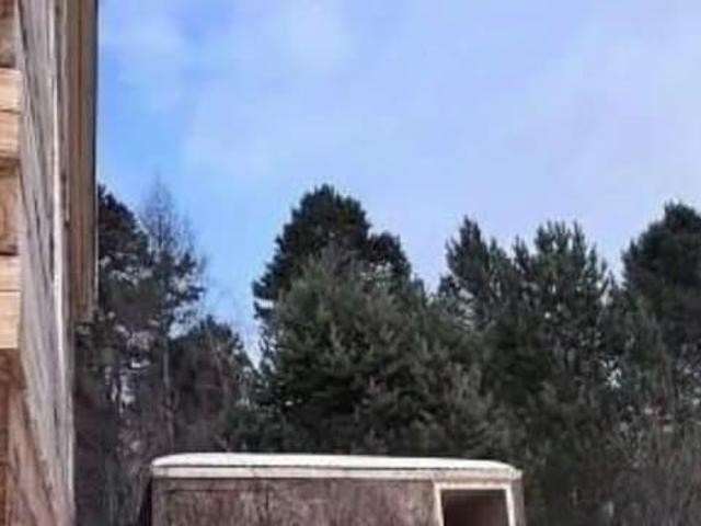 продажа загородная рабочий поселок Листвянка улица Чапаева, 94