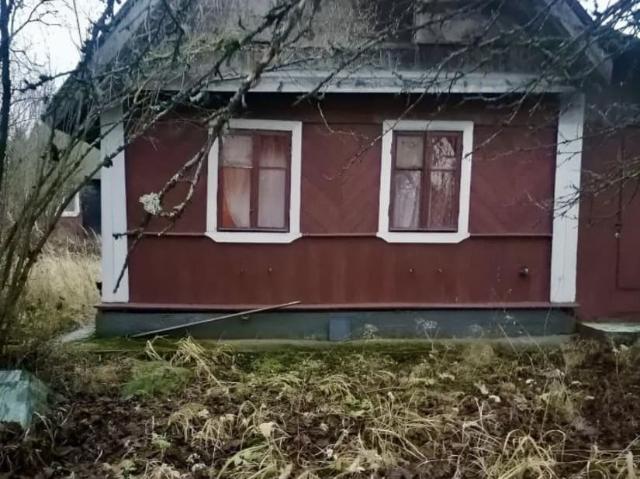 продажа загородная рабочий поселок Плюсса улица Набережная