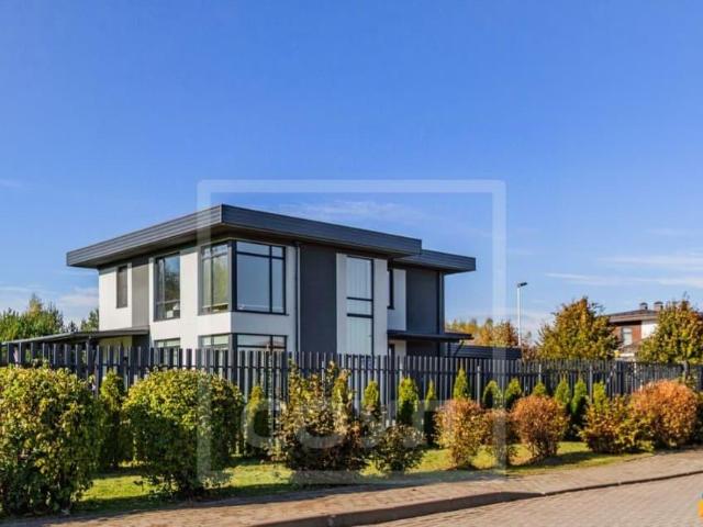 продажа загородная Всеволожск улица Барона Корфа, 33