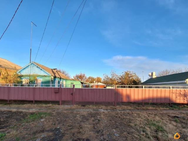 продажа загородная Зерноград улица Ватутина, 33
