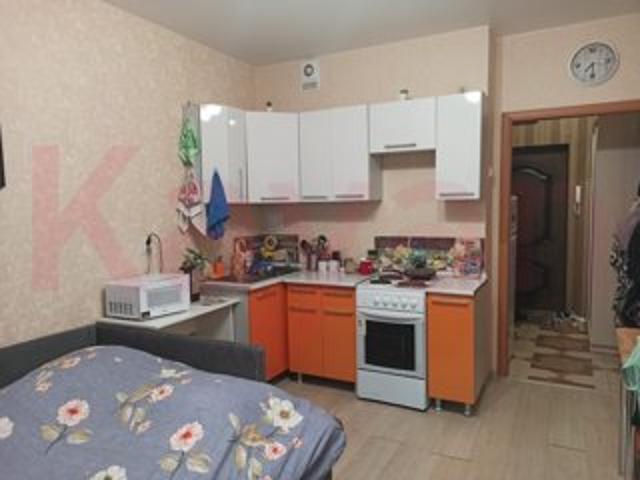 Продажа 1 комнатной, улица им. Героя Сарабеева В. И. 5к1