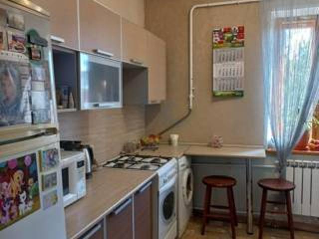 Продажа 2 комнатной, улица Меркулова, 2