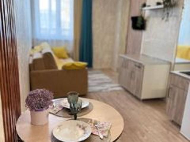 Продажа 2 комнатной, улица Братьев Батталовых, 20к2