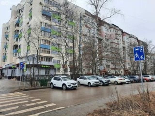 Продажа 2 комнатной, улица Гагарина, 103