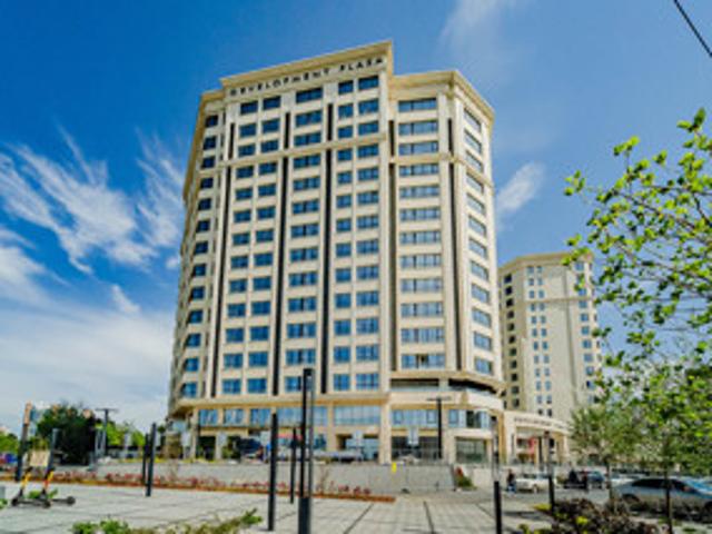 Продажа 2 комнатной, улица им. 40 летия Победы, 33, строение 1