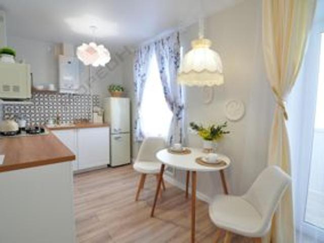 Продажа 2 комнатной, улица Ленина, 92