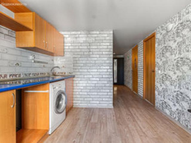Продажа 2 комнатной, улица Российская, 267/3к4