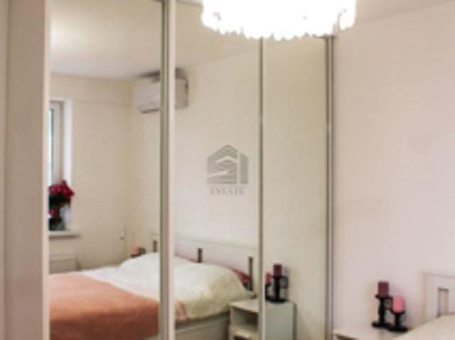 Продажа 2 комнатной, улица Совхозная, 1к7