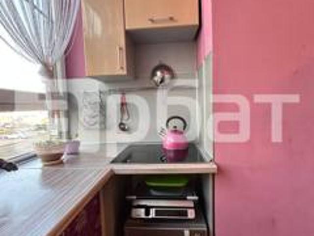 Продажа 2 комнатной, улица Труфанова, 21к2