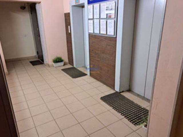 Продажа 3 комнатной, улица Молодежная, 43