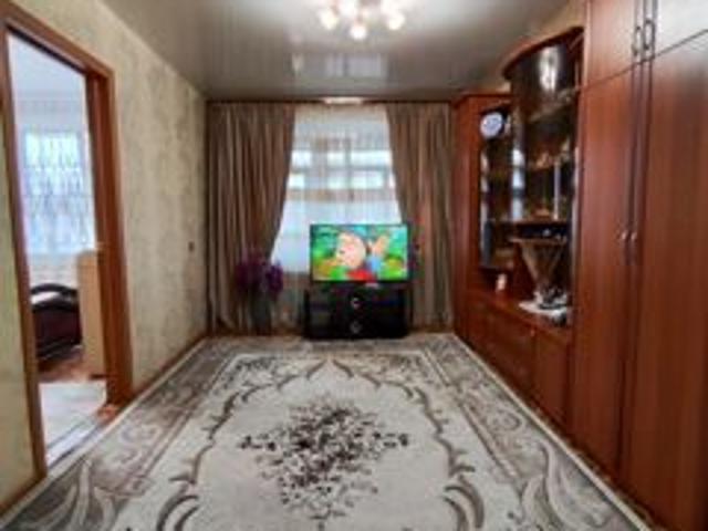 Продажа 3 комнатной, улица Индустриальная, 3