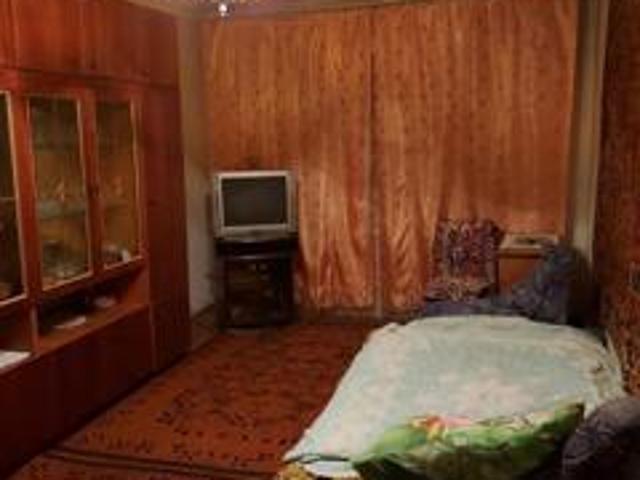 Продажа 3 комнатной, улица Комсомольский, 74