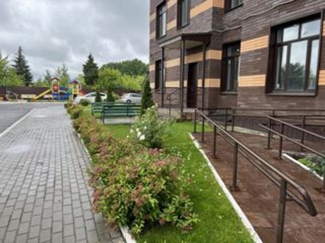 Продажа 3 комнатной, улица Крахмалева, 8