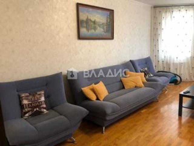 Продажа 3 комнатной, улица 3 е Почтовое отделение, 92