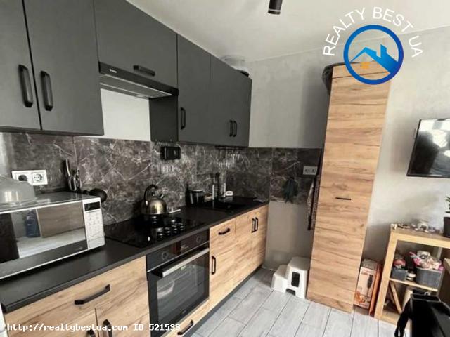 Продам 2 приватизированных дома с больши | RealtyBestUA