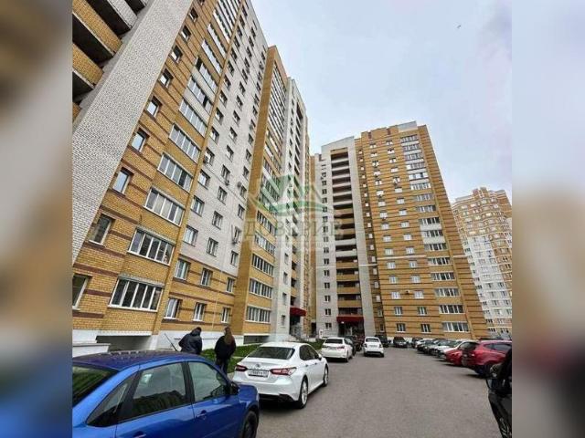 Продается 3 комнатная квартира в Тамбове площадью 84.2 м 2 за 6100 рублей