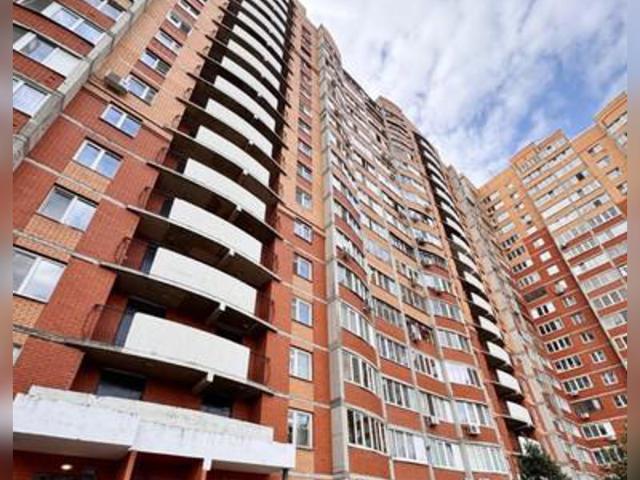 Продается 1 комнатная квартира в Казани площадью 60 м 2 за 8500 рублей