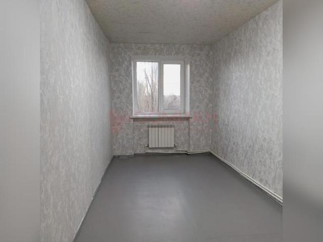 Продается 2 комнатная квартира в Шахтах площадью 47.5 м 2 за 3300 рублей