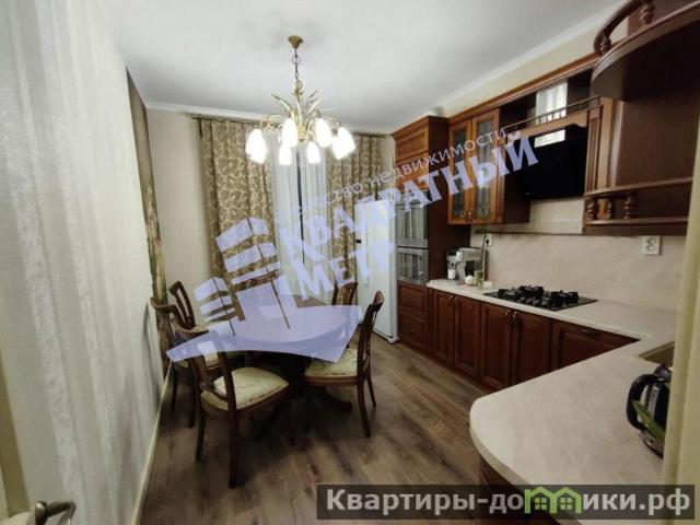 Продается 2 комнатная квартира в Балаково площадью 88 м 2 за 10700 рублей