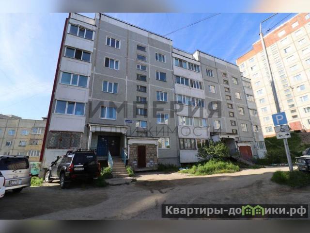 Продается 2 комнатная квартира в Магадане площадью 52.9 м 2 за 8000 рублей