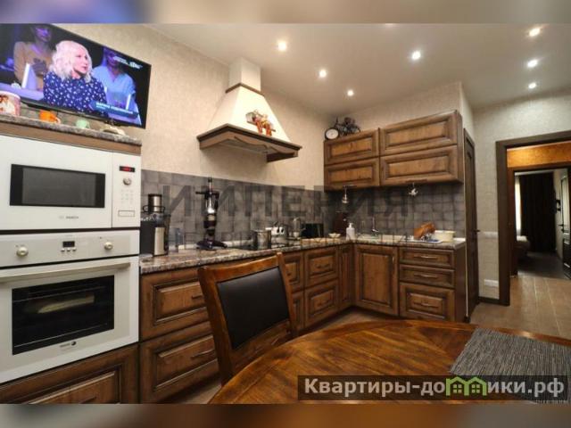 Продается 2 комнатная квартира в Магадане площадью 64.4 м 2 за 12000 рублей