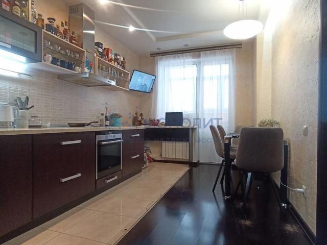 Продается 2 комнатная квартира в Нижнем Новгороде площадью 64.9 м 2 за 16500 рублей