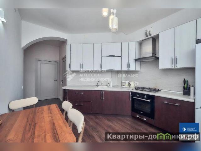 Продается 2 комнатная квартира в Рязани площадью 57.3 м 2 за 6170 рублей
