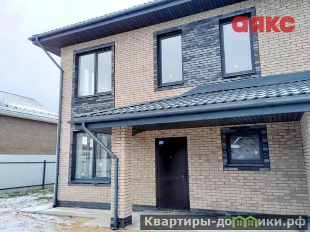 Продается дом в Ярославской области площадью 260 м 2 за 8500 рублей