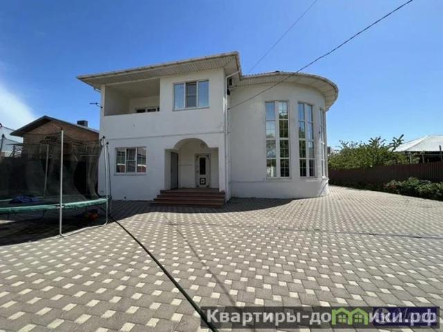 Продается дом в Батайске площадью 297 м 2 за 19500 рублей