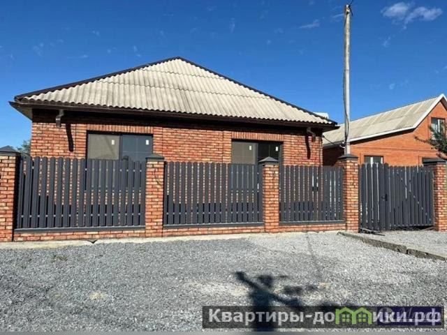 Продается дом в Батайске площадью 88 м 2 за 6800 рублей