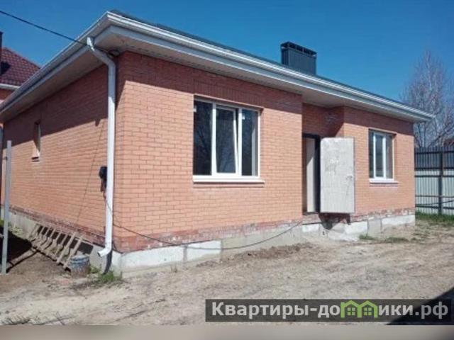 Продается дом в Батайске площадью 96 м 2 за 8498 рублей