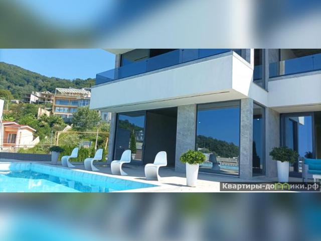 Продается дом в Сочи площадью 450 м 2 за 110000 рублей