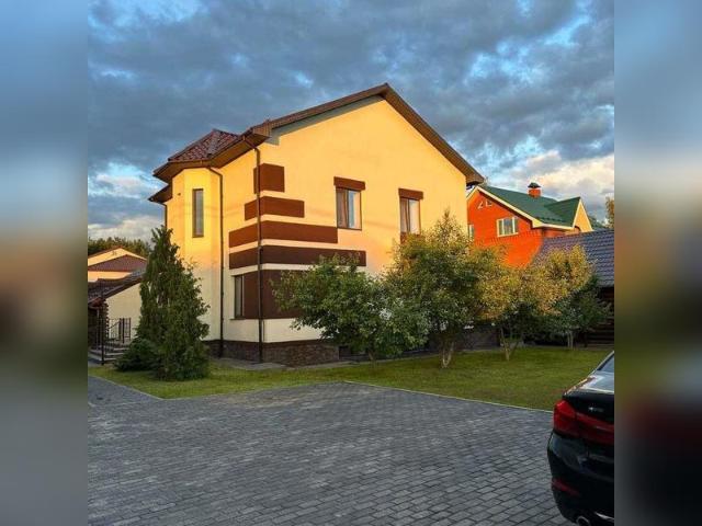 Продается дом в Самарской области площадью 300 м 2 за 30500 рублей