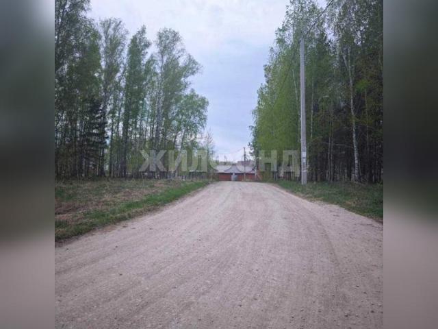 Продается участок в Новосибирской области площадью 6 сот. За 690000 рублей